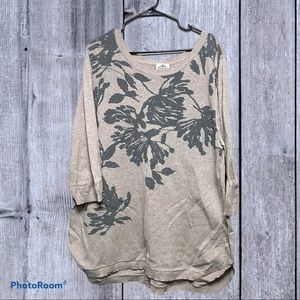 * 2 for 25 * ST JOHN'S BAY TAN 3/4 SLEEVE SWEATER